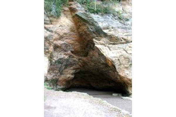 Cave of Gutmanis 