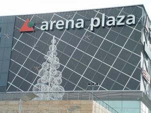 Arena-plaza-300x225